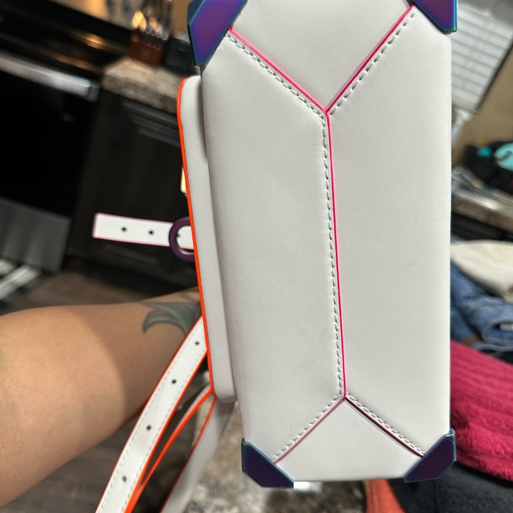 Micheal Kors purse